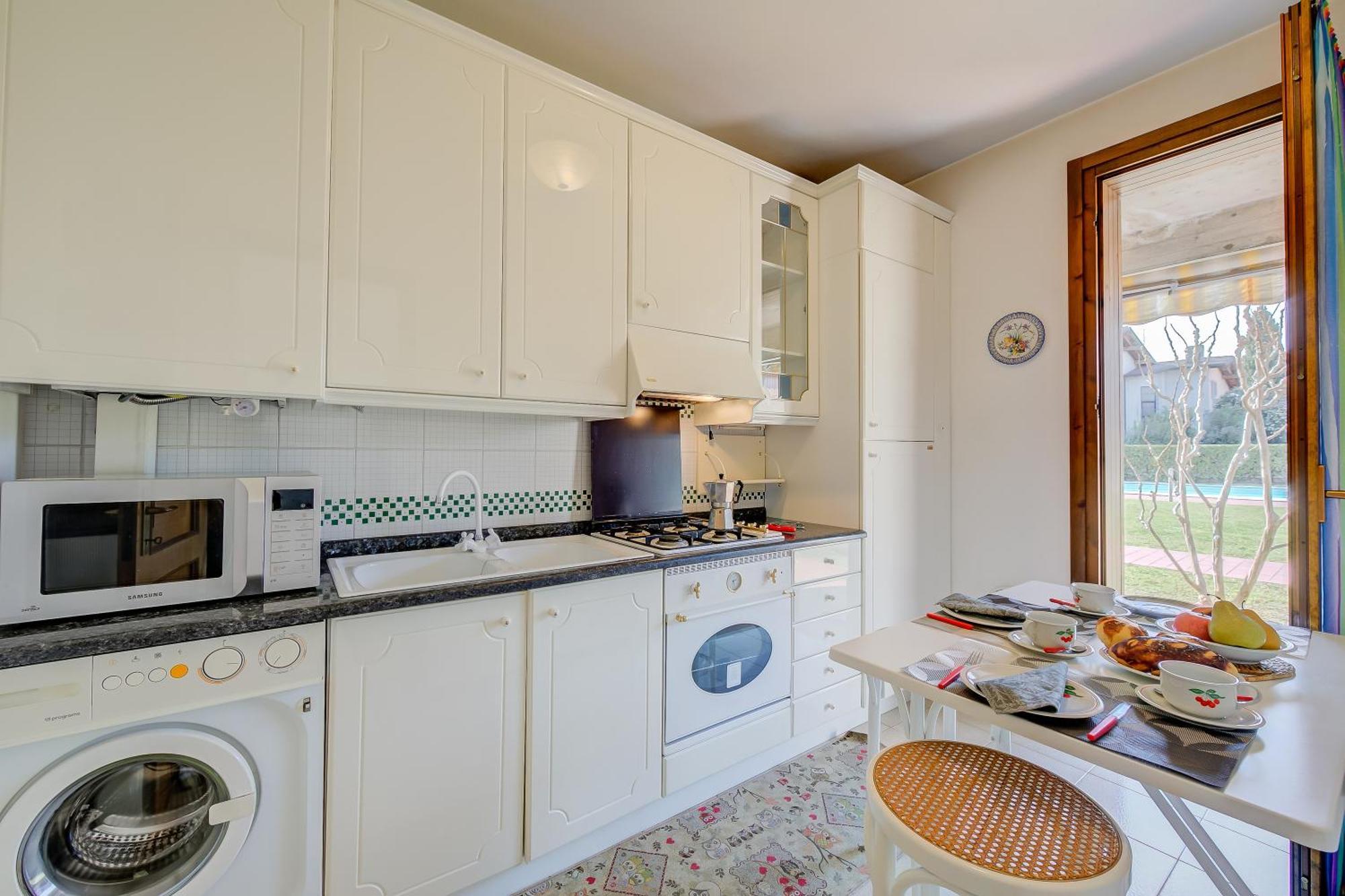 Lella Apartment Front Beach Garda Lake - Happy Rentals Σιρμιόνε Εξωτερικό φωτογραφία