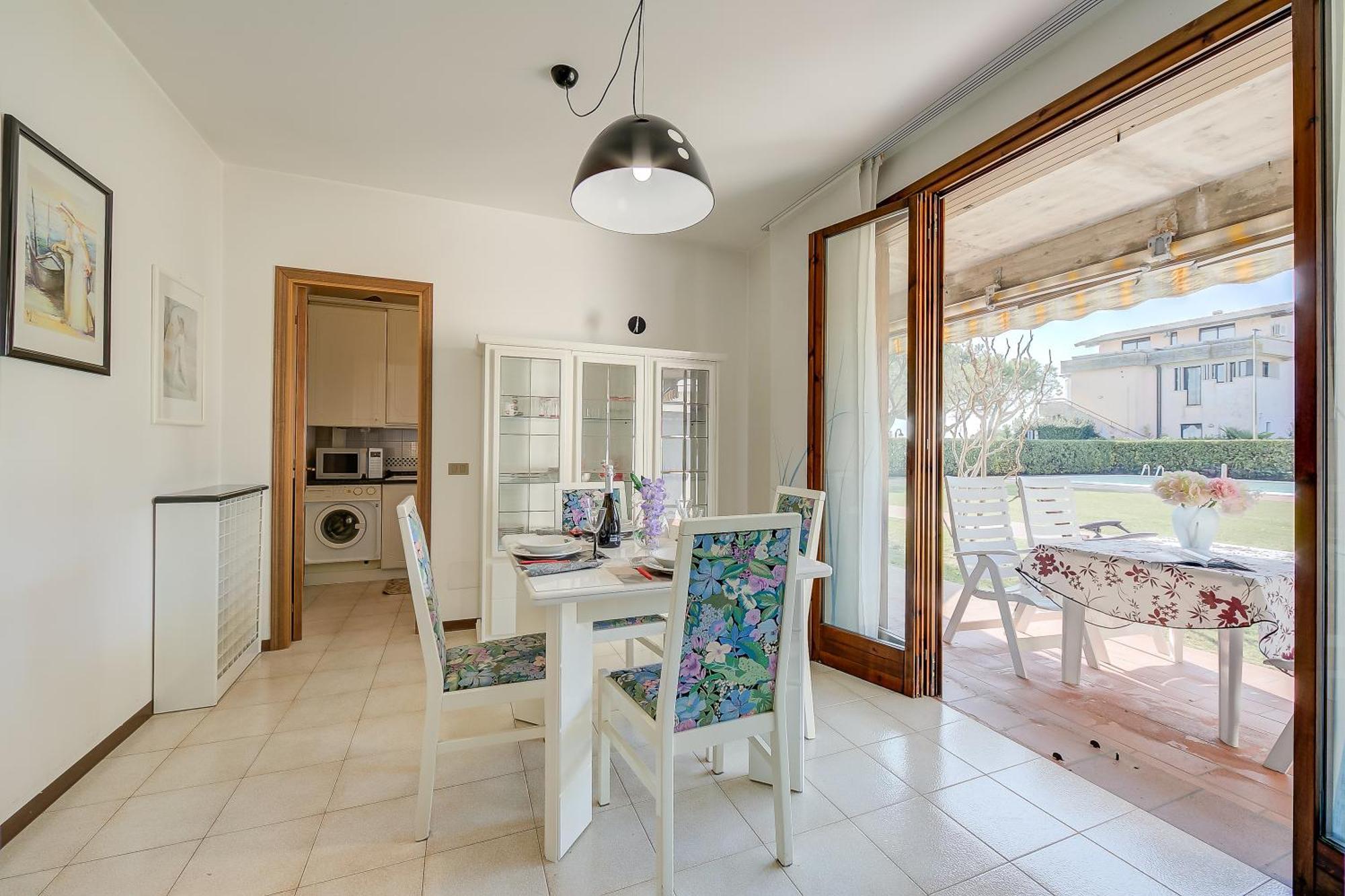 Lella Apartment Front Beach Garda Lake - Happy Rentals Σιρμιόνε Εξωτερικό φωτογραφία