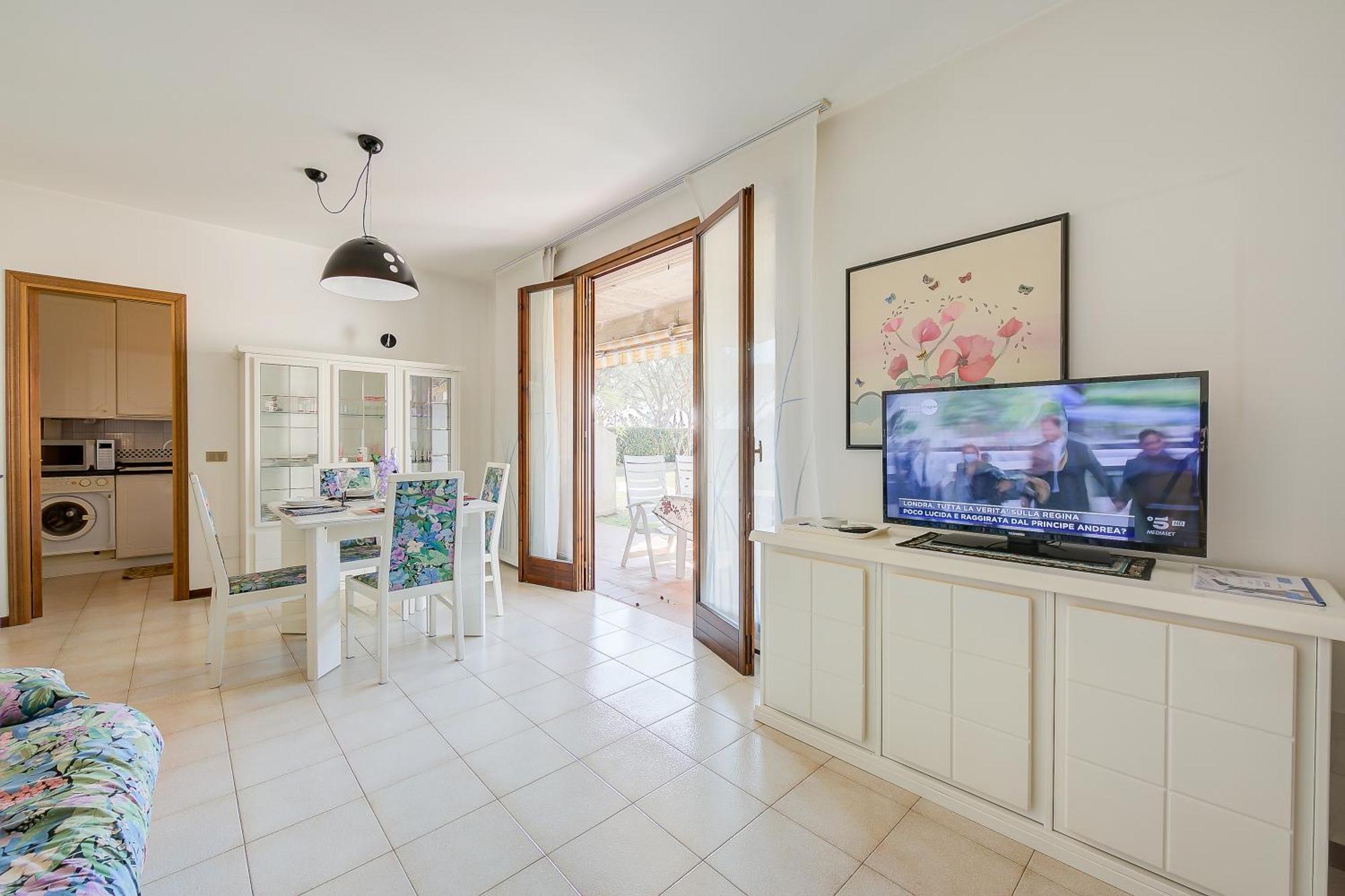 Lella Apartment Front Beach Garda Lake - Happy Rentals Σιρμιόνε Εξωτερικό φωτογραφία