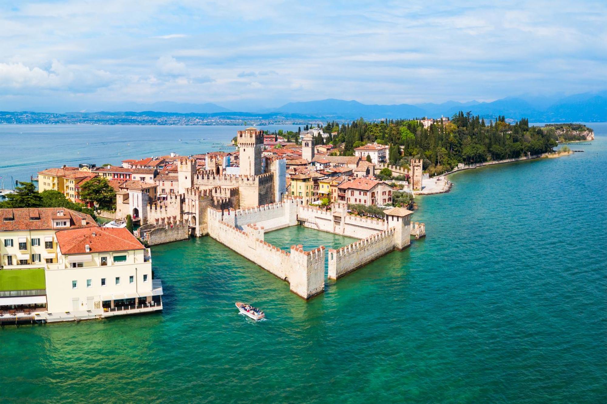 Lella Apartment Front Beach Garda Lake - Happy Rentals Σιρμιόνε Εξωτερικό φωτογραφία